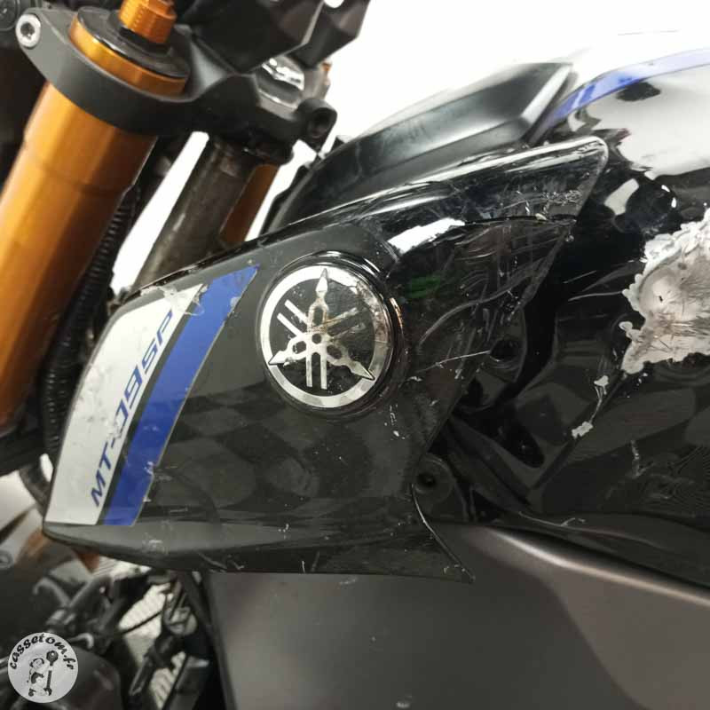 YAMAHA MT-09 890 2021 accidentee - La Casse de l Oncle Tom