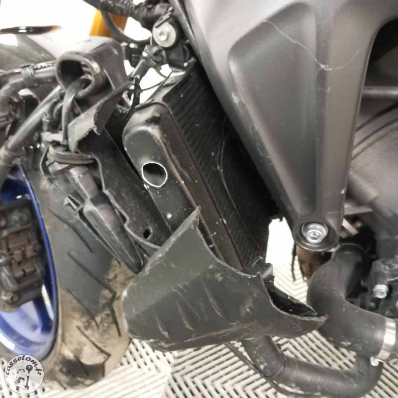 YAMAHA MT-09 890 2021 accidentee - La Casse de l Oncle Tom