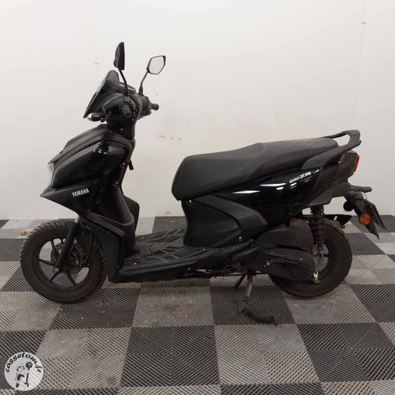 YAMAHA RAYZR 124 2025 accidenté - La Casse de l Oncle Tom