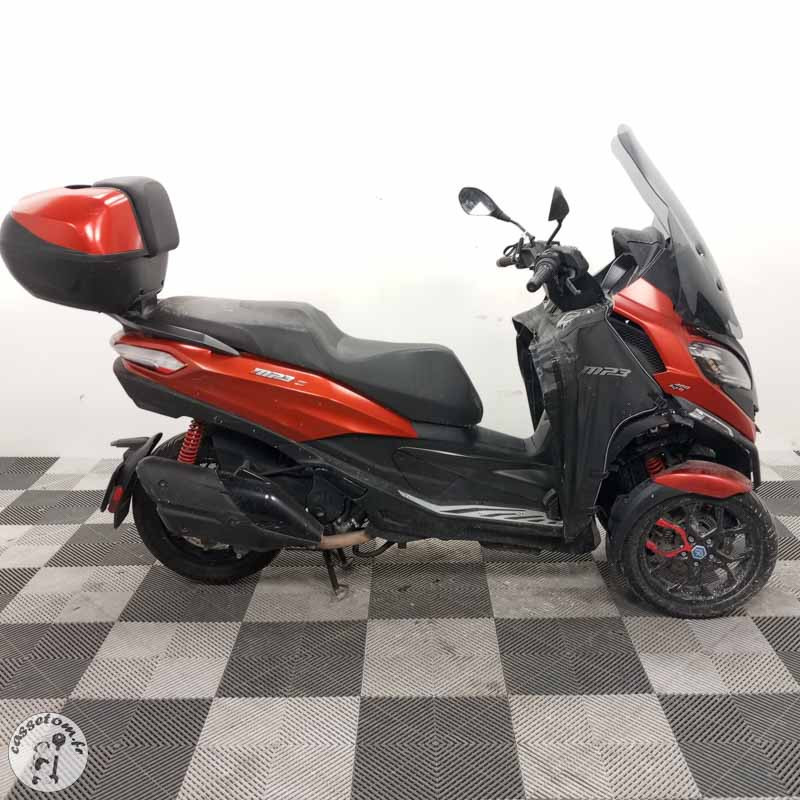 PIAGGIO MP3 400 RST 2023 accidenté - La Casse de l Oncle Tom