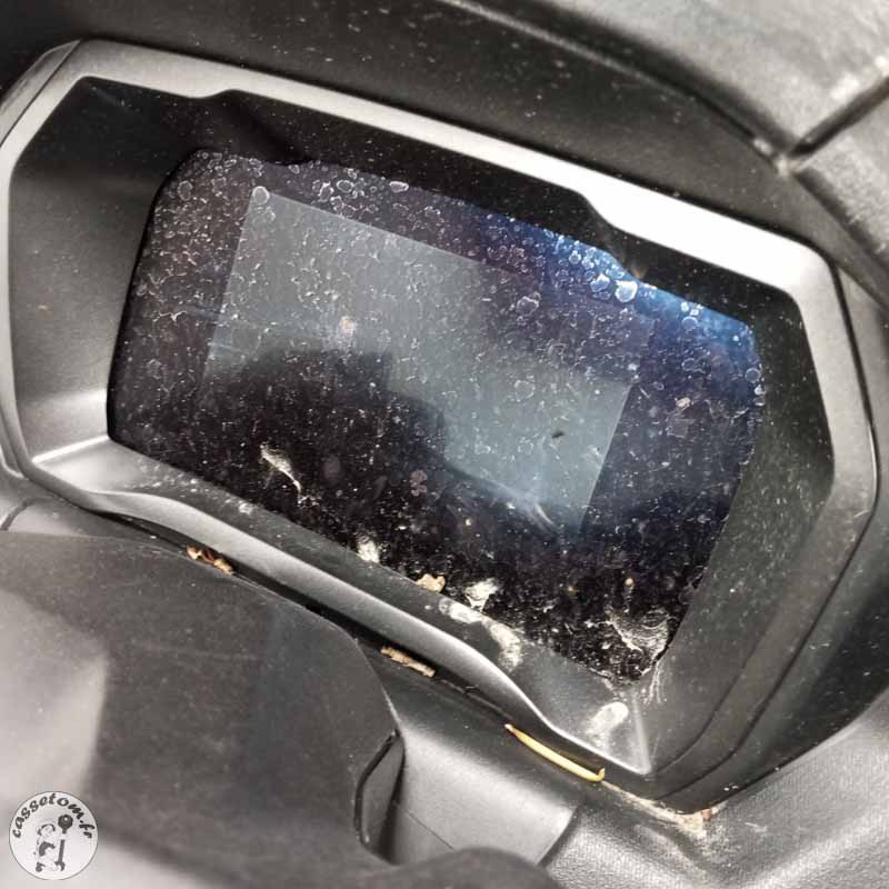 PIAGGIO MP3 400 RST 2023 accidenté - La Casse de l Oncle Tom