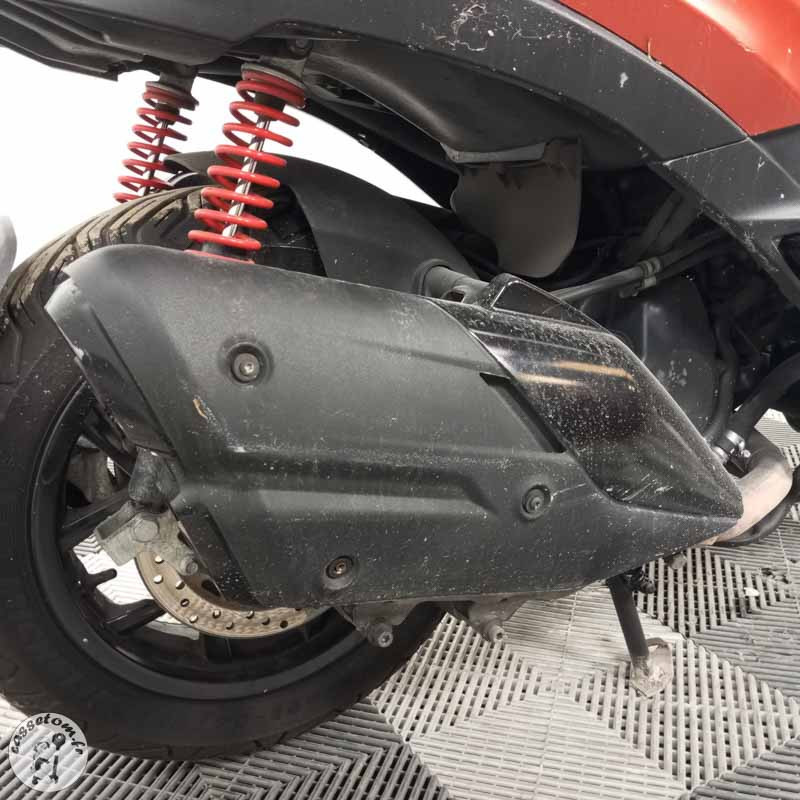 PIAGGIO MP3 400 RST 2023 accidenté - La Casse de l Oncle Tom