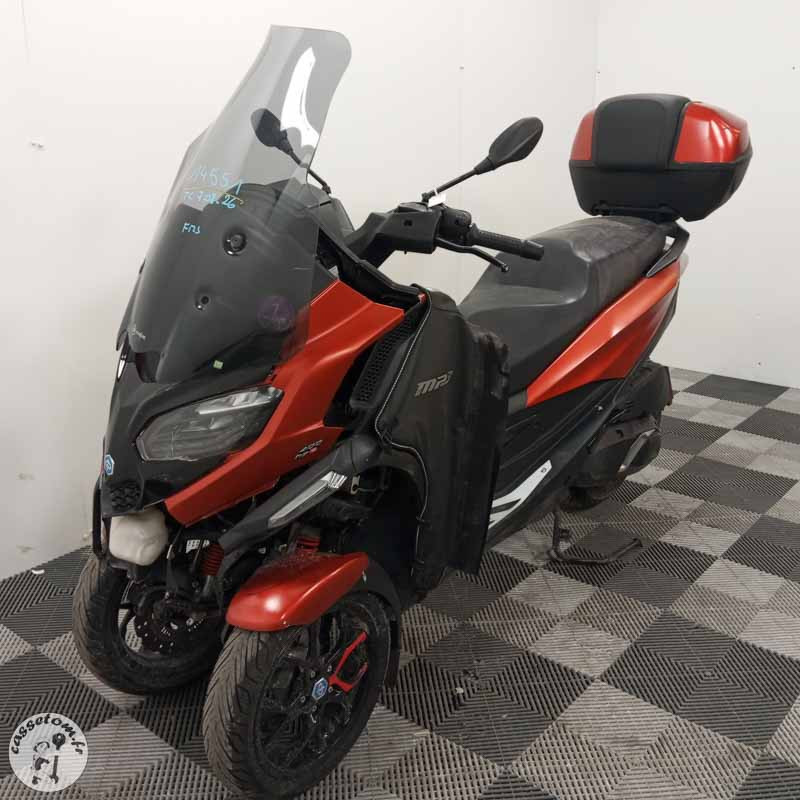 PIAGGIO MP3 400 RST 2023 accidenté - La Casse de l Oncle Tom