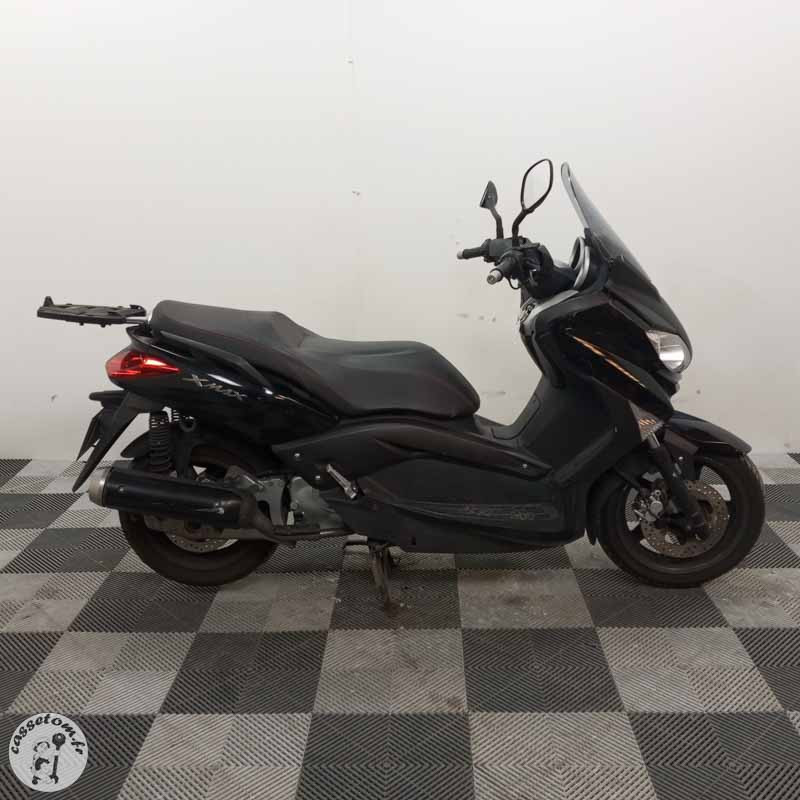 YAMAHA X MAX 125 2011 accidenté - La Casse de l Oncle Tom
