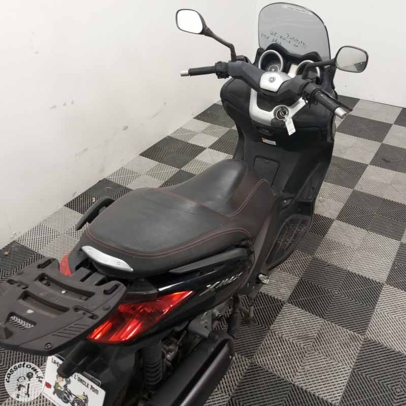 YAMAHA X MAX 125 2011 accidenté - La Casse de l Oncle Tom