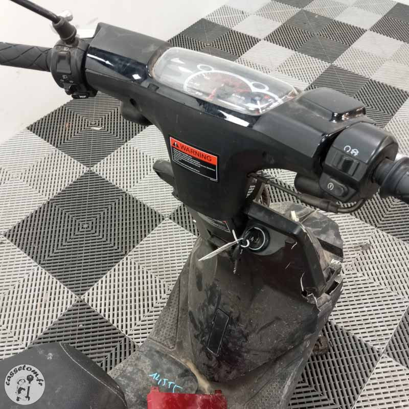 JM MOTORS GST50QT 50 2026 accidentée - La Casse de l Oncle Tom