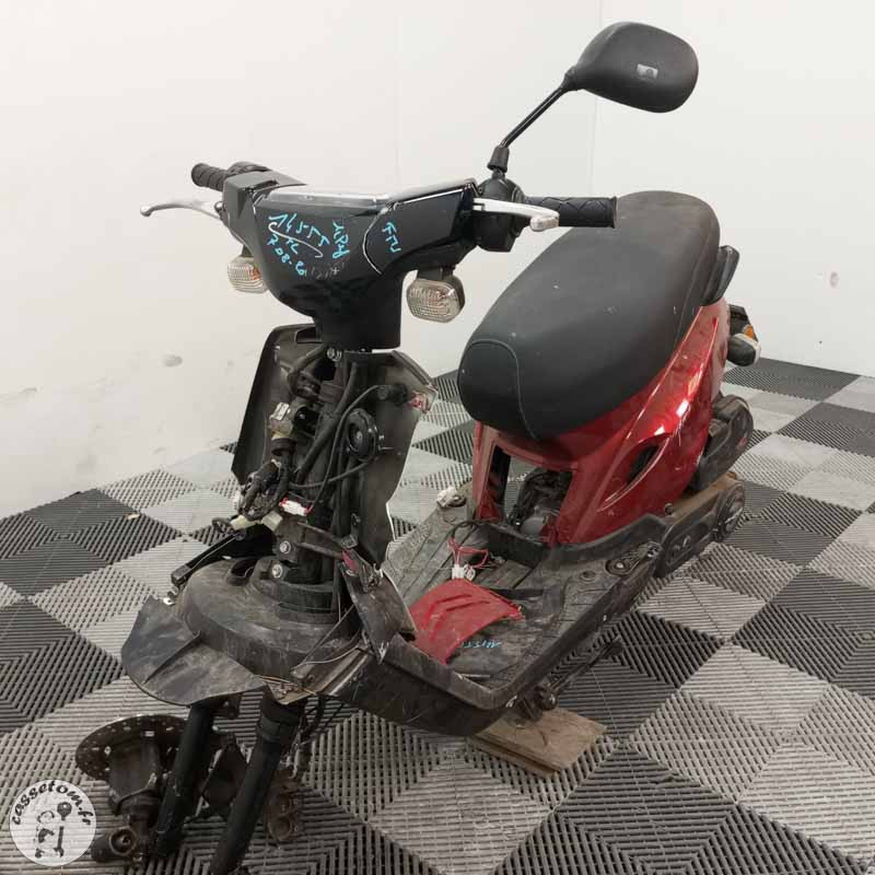 JM MOTORS GST50QT 50 2026 accidentée - La Casse de l Oncle Tom
