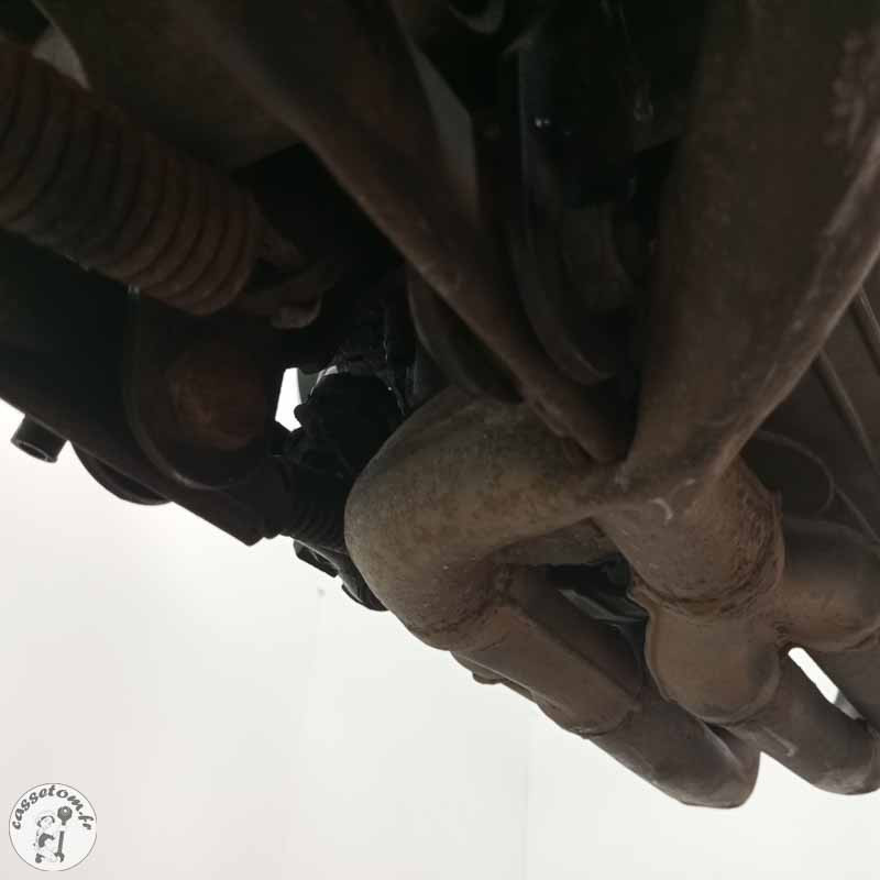 YAMAHA FAZER 600 2000 accidentée - La Casse de l Oncle Tom
