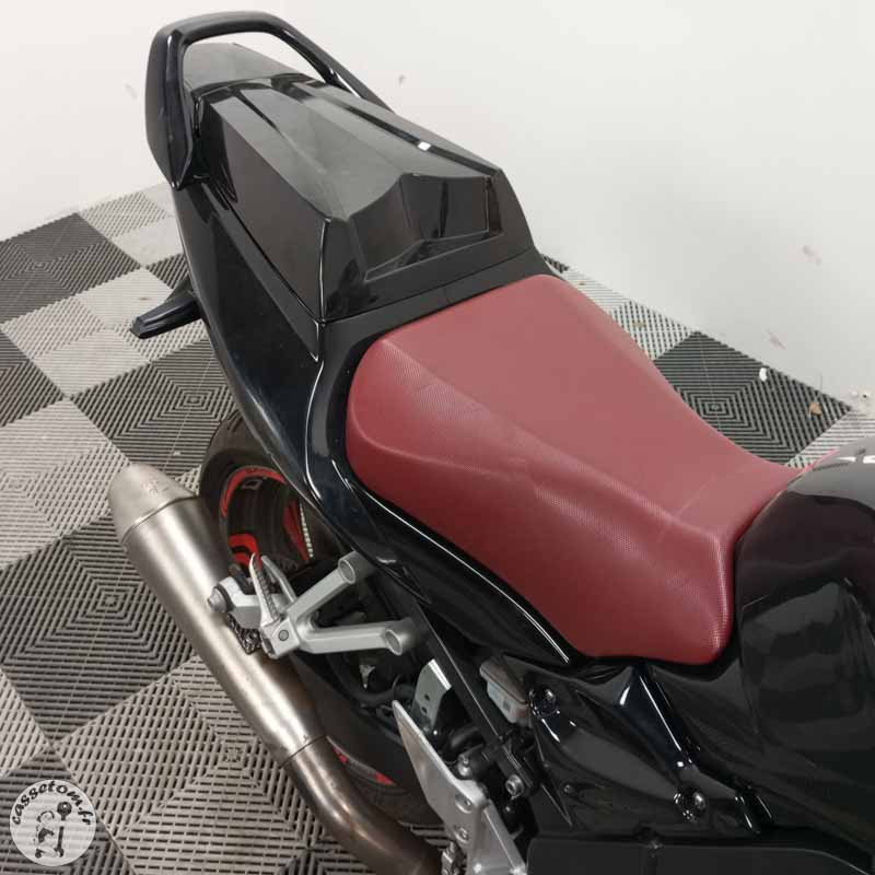 SUZUKI SV650 645 2008 accidentée - La Casse de l Oncle Tom