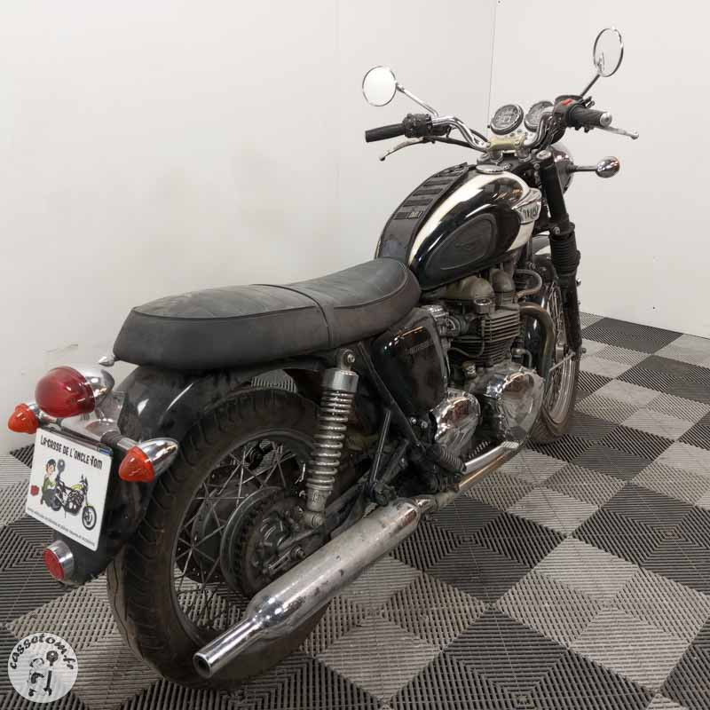 TRIUMPH BONNEVILLE T100 865 2007 accidentée - La Casse de l Oncle Tom
