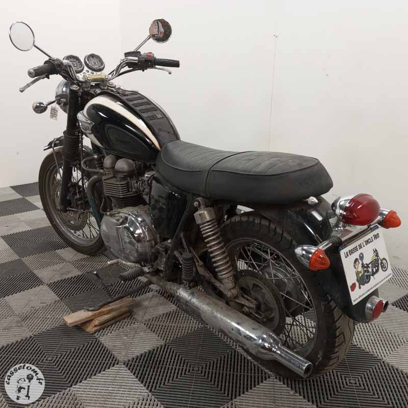 TRIUMPH BONNEVILLE T100 865 2007 accidentée - La Casse de l Oncle Tom