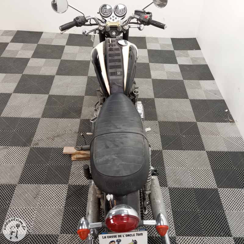 TRIUMPH BONNEVILLE T100 865 2007 accidentée - La Casse de l Oncle Tom