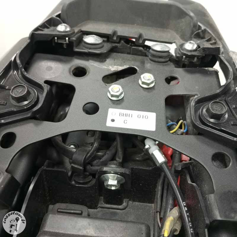 YAMAHA MT-07 689 2021 accidentée - La Casse de l Oncle Tom