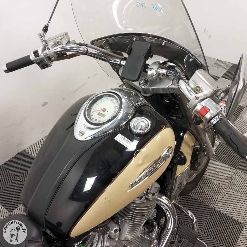 YAMAHA XVZ13A 1294 1999 accidentée - La Casse de l Oncle Tom