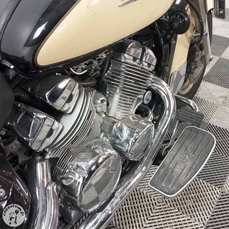 YAMAHA XVZ13A 1294 1999 accidentée - La Casse de l Oncle Tom