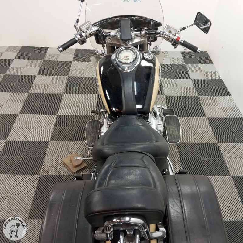 YAMAHA XVZ13A 1294 1999 accidentée - La Casse de l Oncle Tom