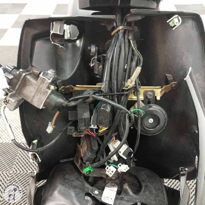 PEUGEOT KISBEE 50 2019 accidenté - La Casse de l Oncle Tom