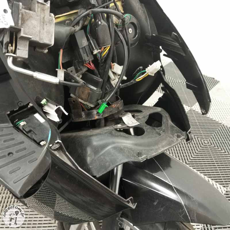 PEUGEOT KISBEE 50 2019 accidenté - La Casse de l Oncle Tom