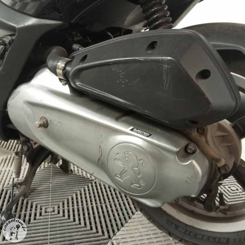 PEUGEOT KISBEE 50 2019 accidenté - La Casse de l Oncle Tom
