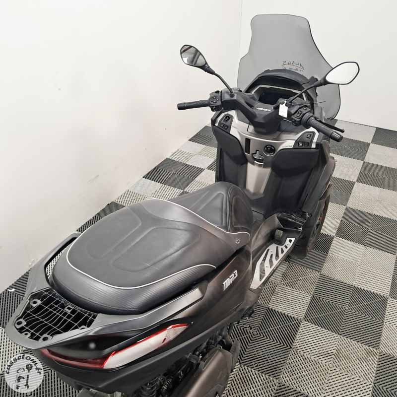 PIAGGIO MP3530HPE 530 2023 accidenté - La Casse de l Oncle Tom