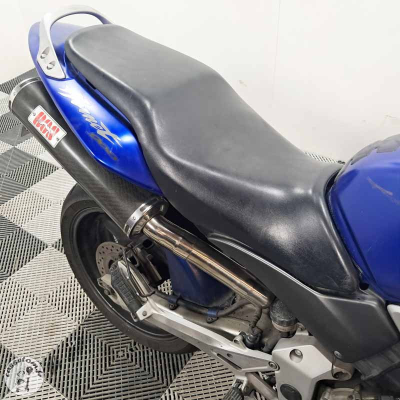 Honda CB900F 919 2004 accidentée - La Casse de l Oncle Tom
