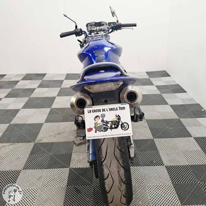 Honda CB900F 919 2004 accidentée - La Casse de l Oncle Tom
