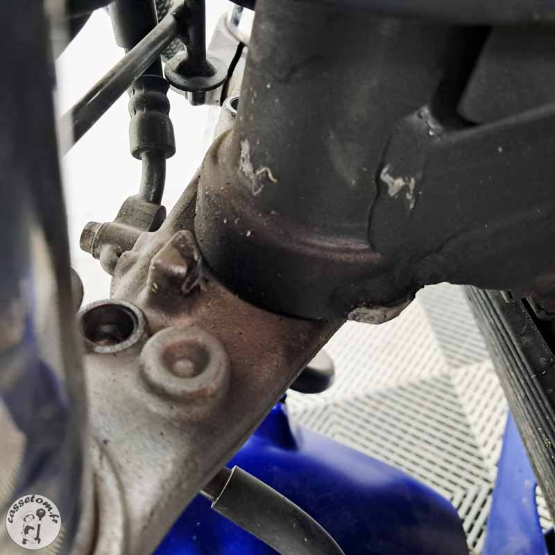 Honda CB900F 919 2004 accidentée - La Casse de l Oncle Tom