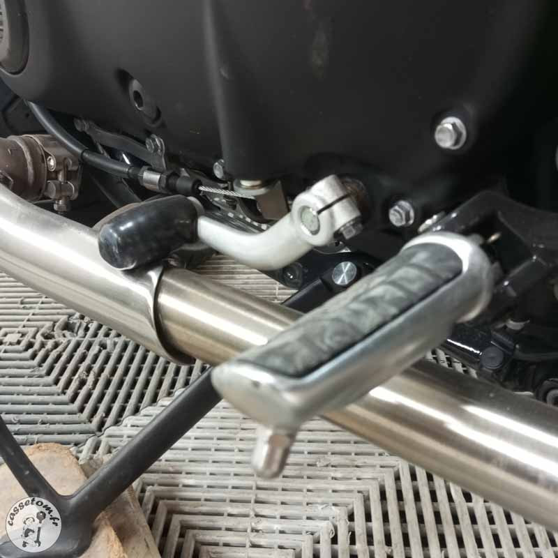 TRIUMPH STREETTWI 900 2019 accidentée - La Casse de l Oncle Tom