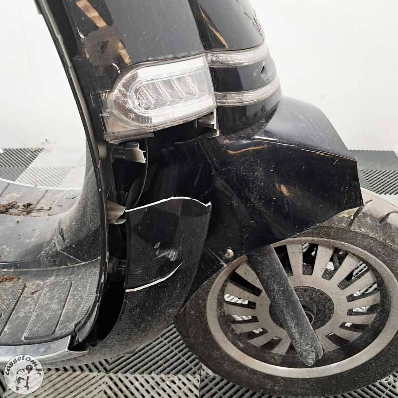 GOLDEN LION JS2A Électrique 2022 accidenté - La Casse de l Oncle Tom