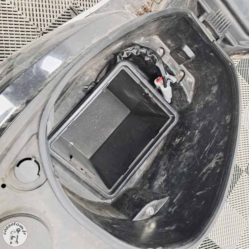 GOLDEN LION JS2A Électrique 2022 accidenté - La Casse de l Oncle Tom