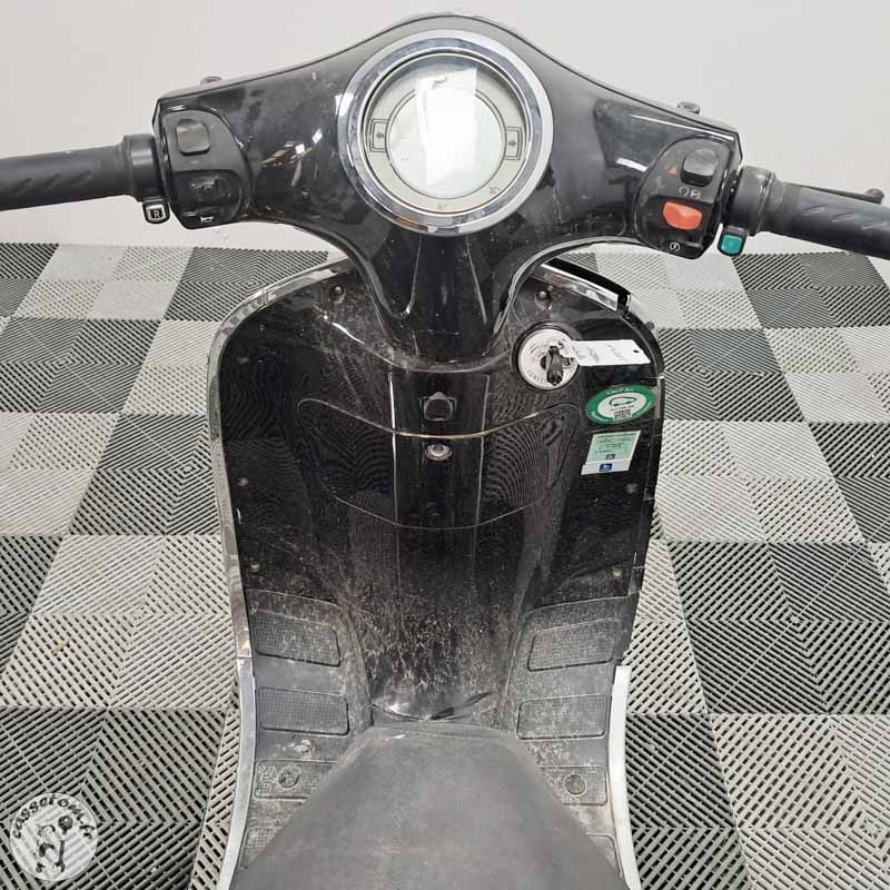 GOLDEN LION JS2A Électrique 2022 accidenté - La Casse de l Oncle Tom