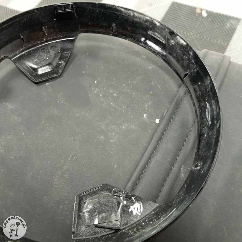 TRIUMPH TRID 660 2021 accidentée - La Casse de l Oncle Tom