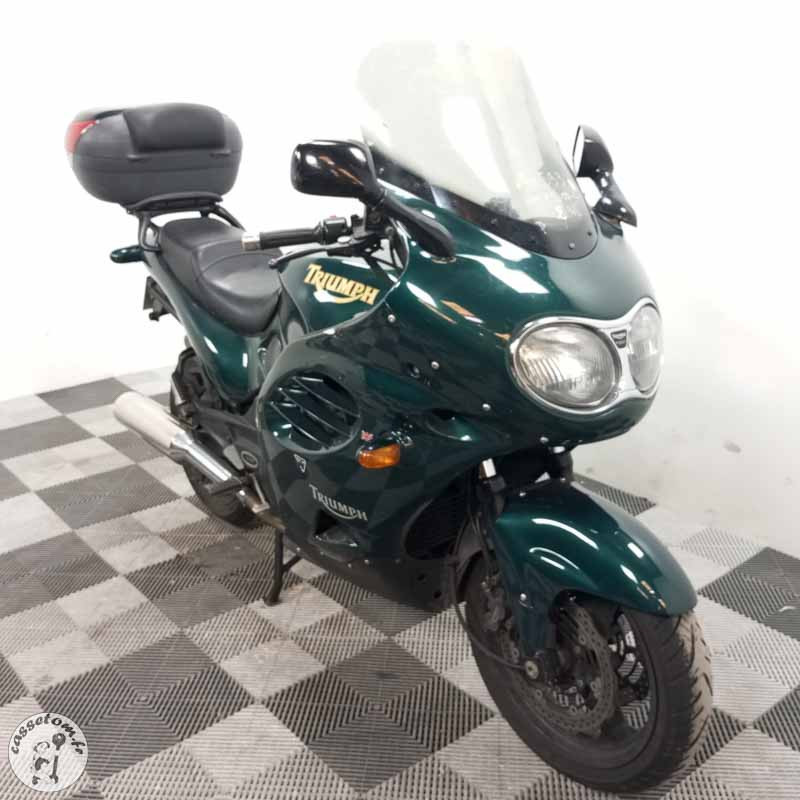 TRIUMPH TROP 1200 1180 2000 accidentée - La Casse de l Oncle Tom