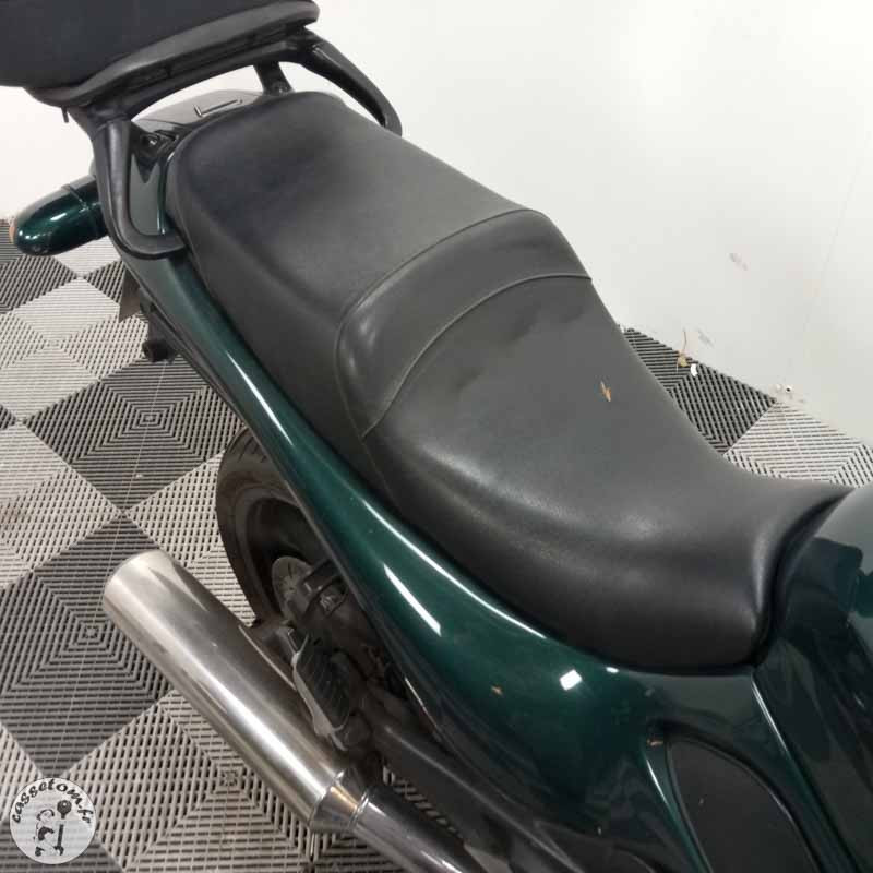 TRIUMPH TROP 1200 1180 2000 accidentée - La Casse de l Oncle Tom