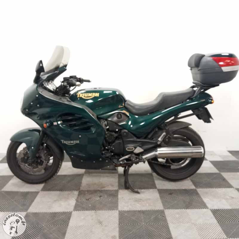 TRIUMPH TROP 1200 1180 2000 accidentée - La Casse de l Oncle Tom