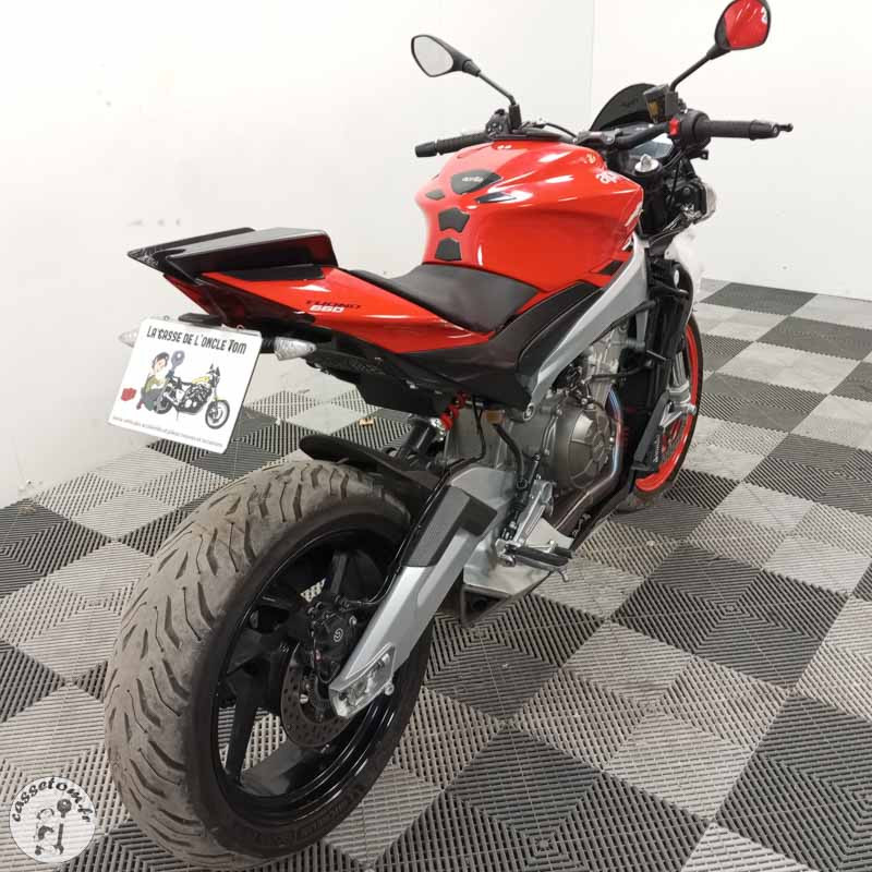 APRILIA TUONO 660 2024 accidentée - La Casse de l Oncle Tom