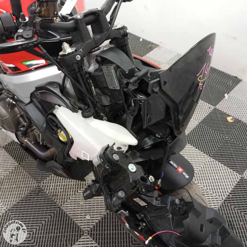 APRILIA TUONO 660 2024 accidentée - La Casse de l Oncle Tom