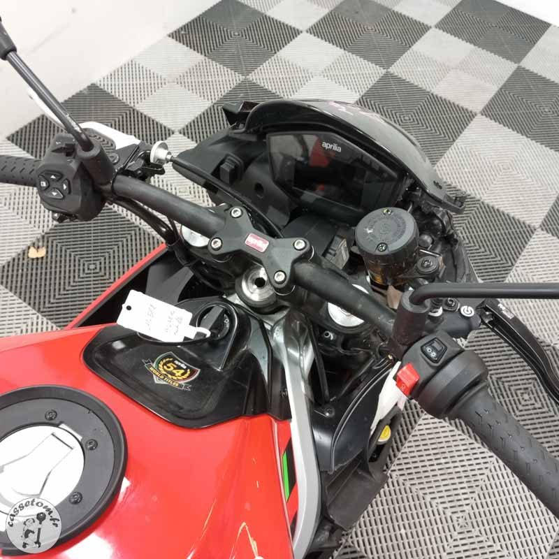 APRILIA TUONO 660 2024 accidentée - La Casse de l Oncle Tom