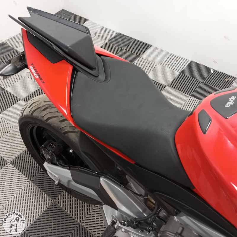 APRILIA TUONO 660 2024 accidentée - La Casse de l Oncle Tom