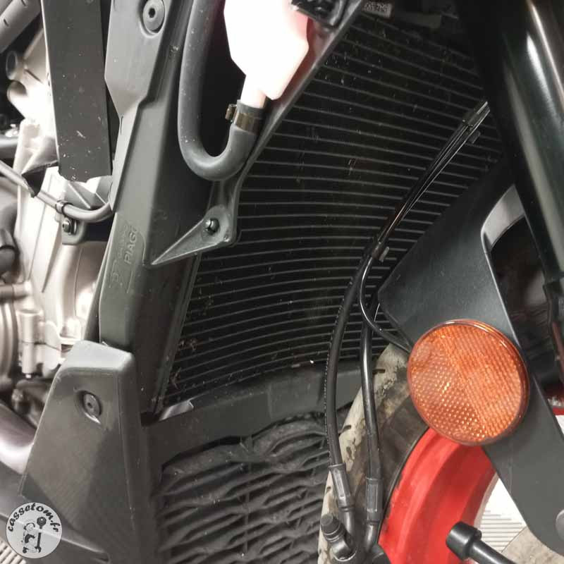 APRILIA TUONO 660 2024 accidentée - La Casse de l Oncle Tom