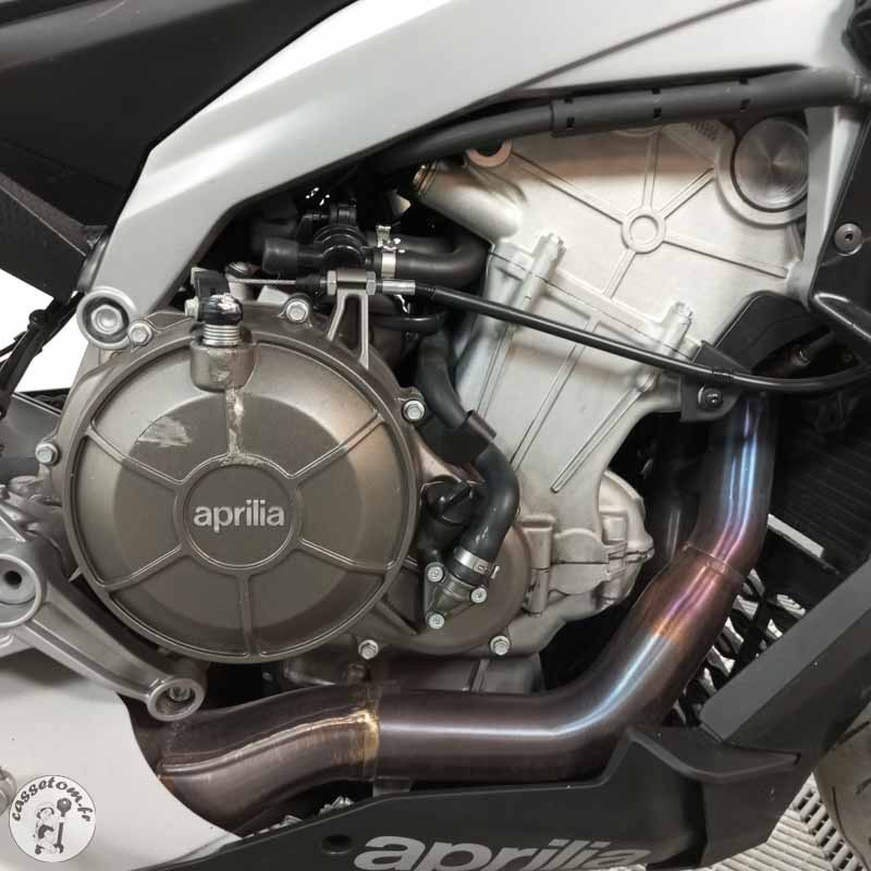 APRILIA TUONO 660 2024 accidentée - La Casse de l Oncle Tom