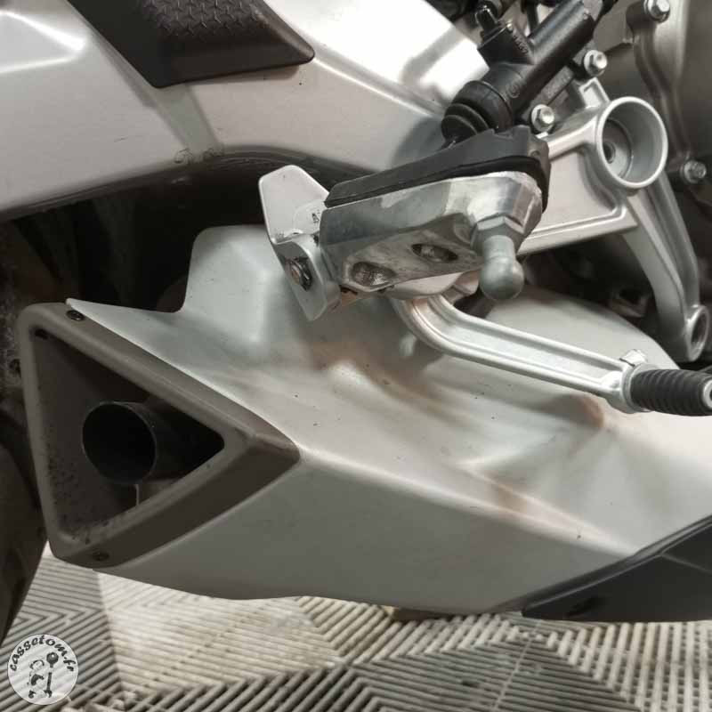 APRILIA TUONO 660 2024 accidentée - La Casse de l Oncle Tom
