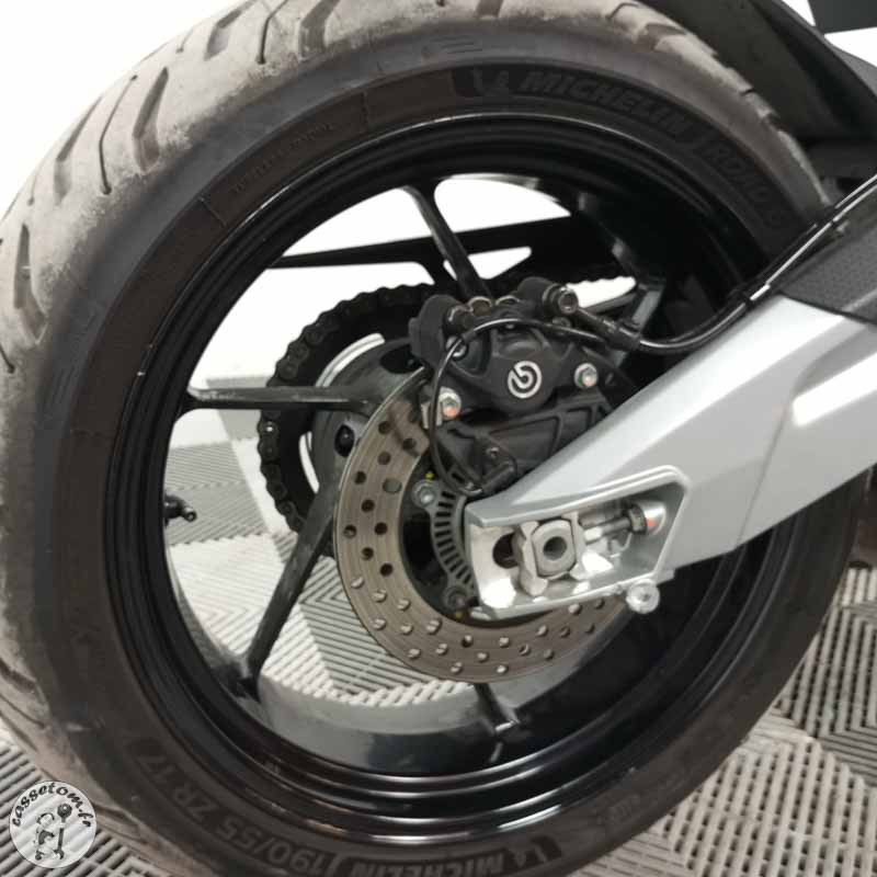 APRILIA TUONO 660 2024 accidentée - La Casse de l Oncle Tom