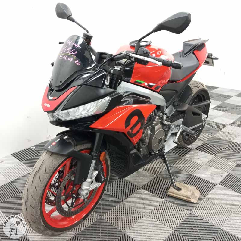 APRILIA TUONO 660 2024 accidentée - La Casse de l Oncle Tom