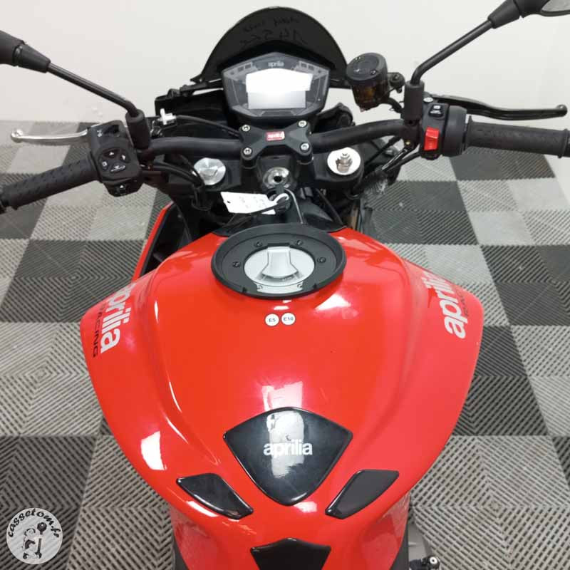 APRILIA TUONO 660 2024 accidentée - La Casse de l Oncle Tom
