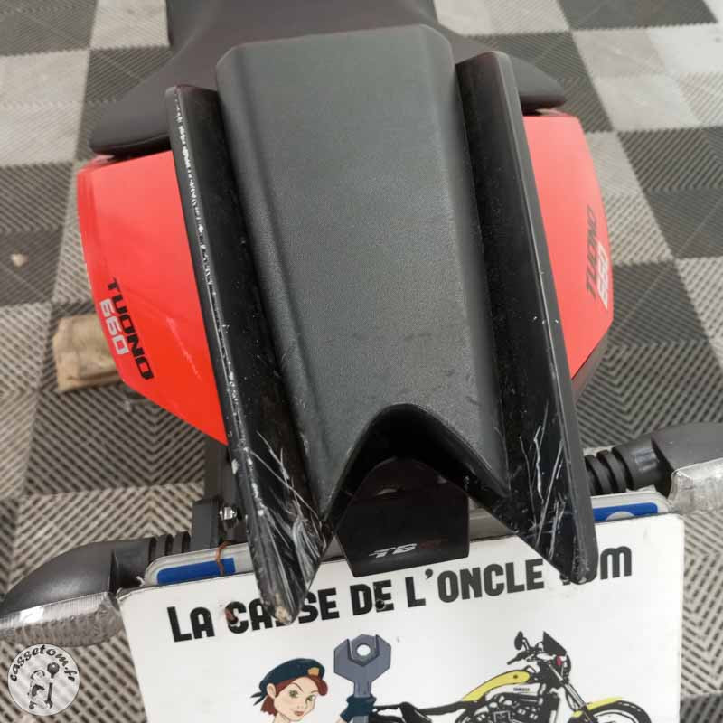 APRILIA TUONO 660 2024 accidentée - La Casse de l Oncle Tom