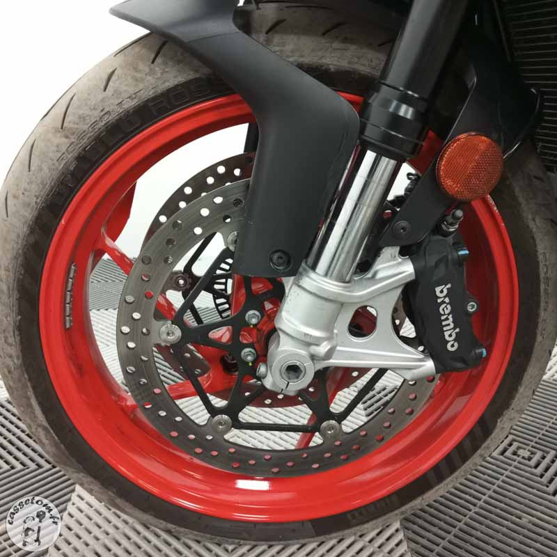 APRILIA TUONO 660 2024 accidentée - La Casse de l Oncle Tom
