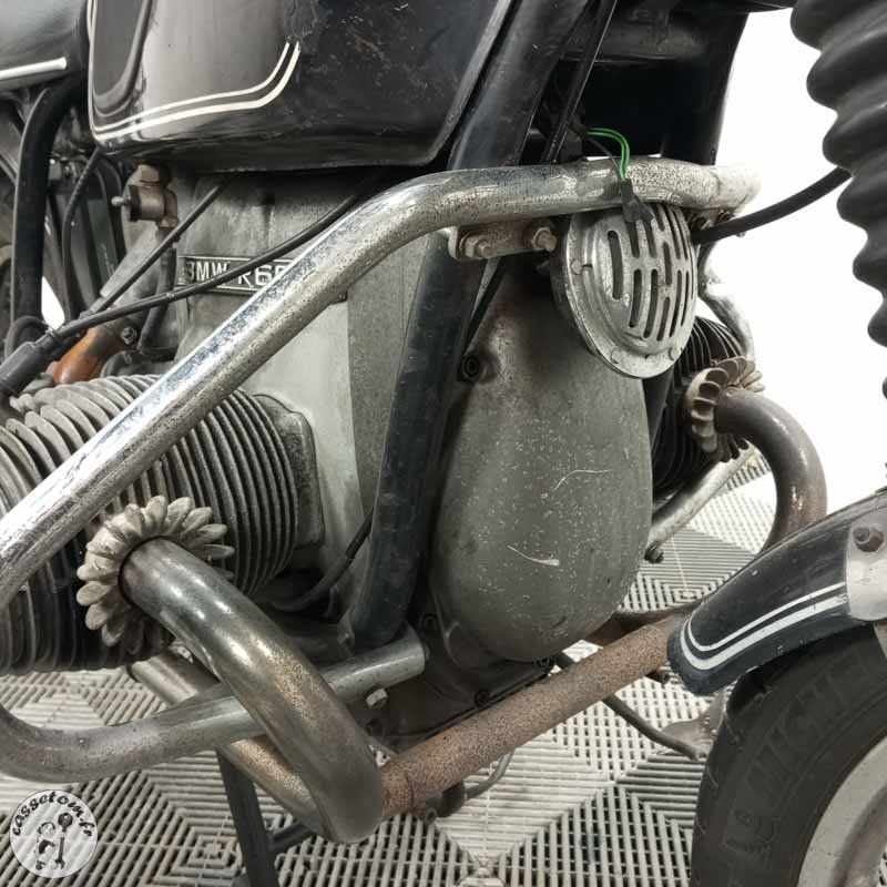 B.M.W. R60/5 599 1972 accidentée - La Casse de l Oncle Tom
