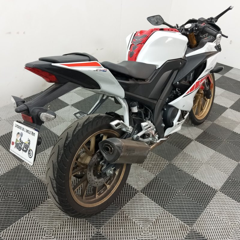 YAMAHA YZF125 124cc 2022 accidentée - La Casse de l Oncle Tom