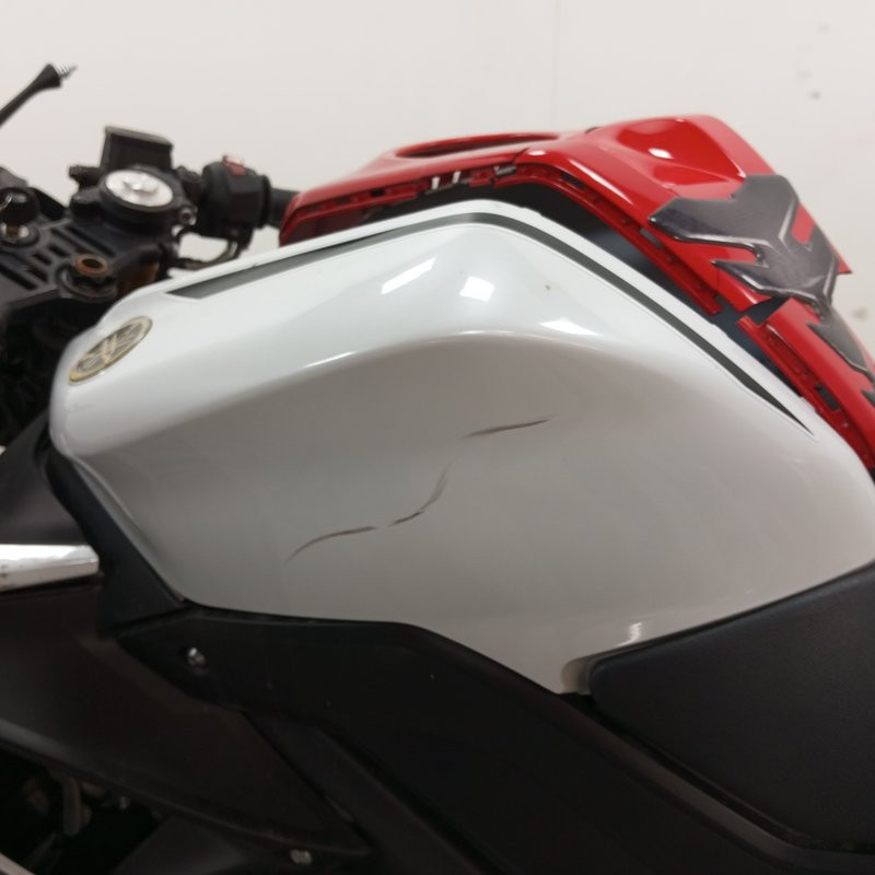 YAMAHA YZF125 124cc 2022 accidentée - La Casse de l Oncle Tom